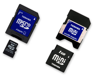 Illustration for article titled Giz Explains: An Illustrated Guide to Every Stupid Memory Card You Need